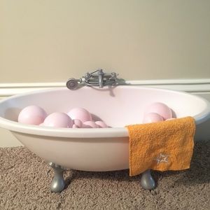 American Girl Bathtub